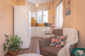 Cozy Home: Two-Bedroom Apartment with Stunning View